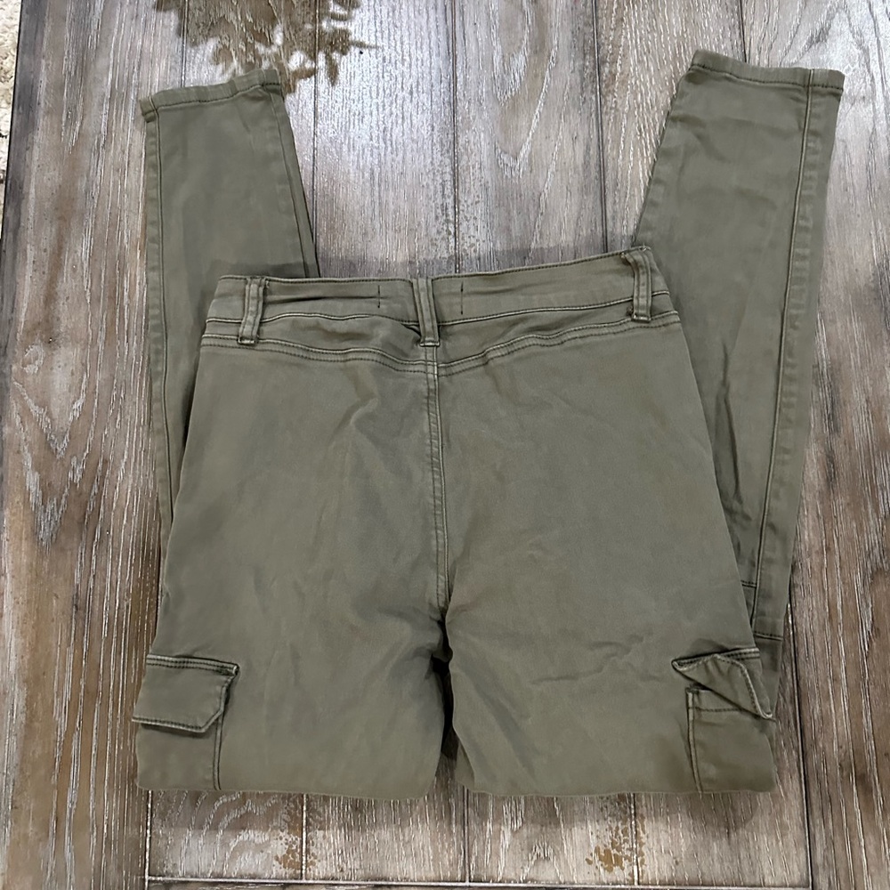 Ashley Mason Skinny Cargo Jeans - Picture 7 of 9